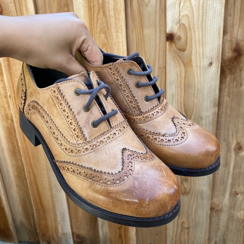 Diba true wingtip oxford leather light brown shoes